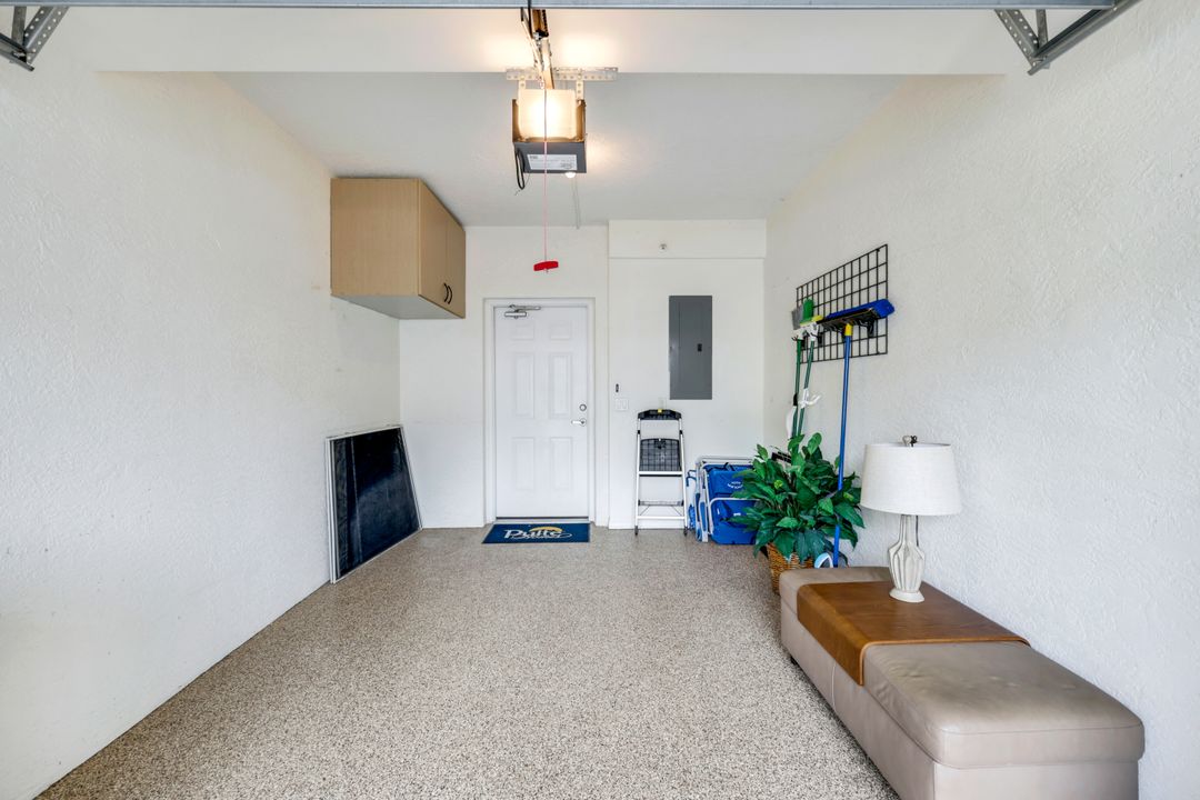 1445 Tiffany Ln #202, Naples, FL 34105