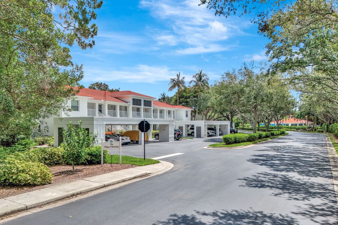1045 Tarpon Cove Dr #102, Naples, FL 34110