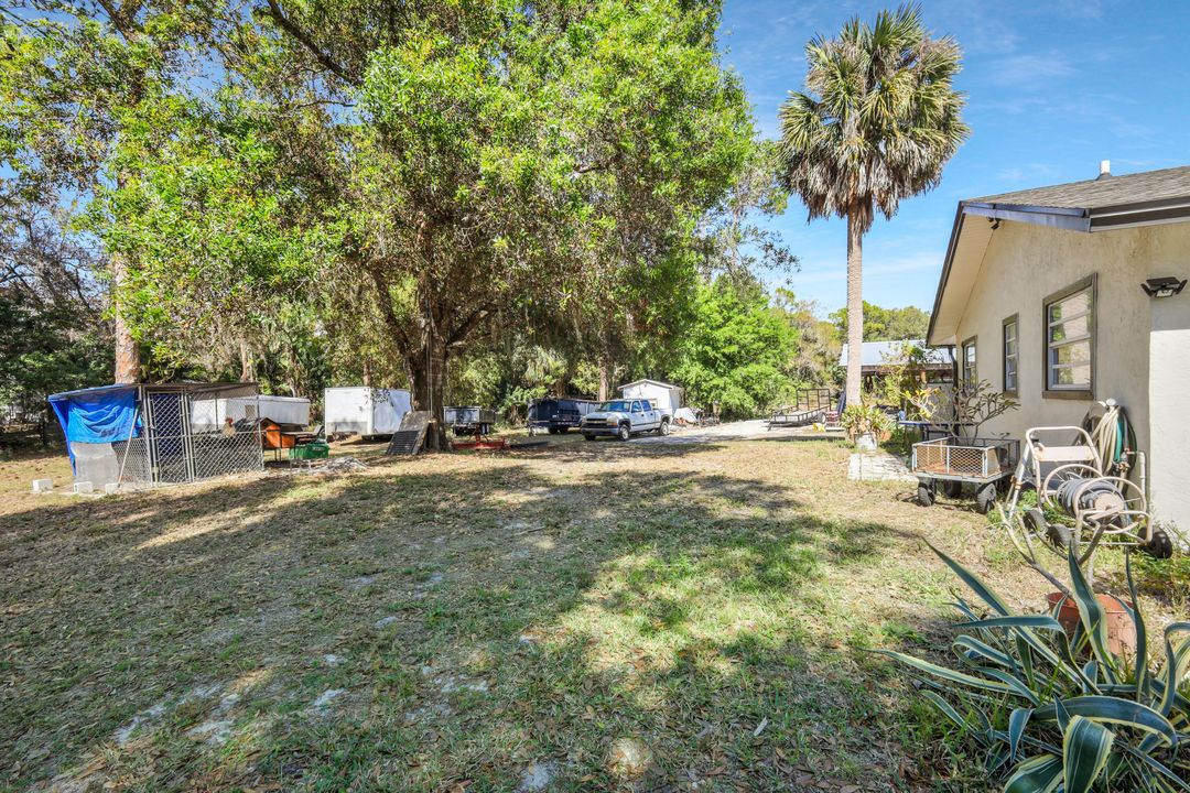 18371 Durrance Rd, North Fort Myers, FL 33917