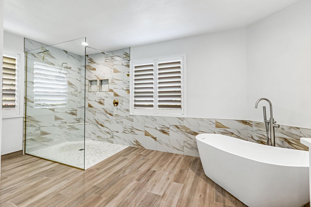 16993 Timberlakes Dr, Fort Myers, FL 33908