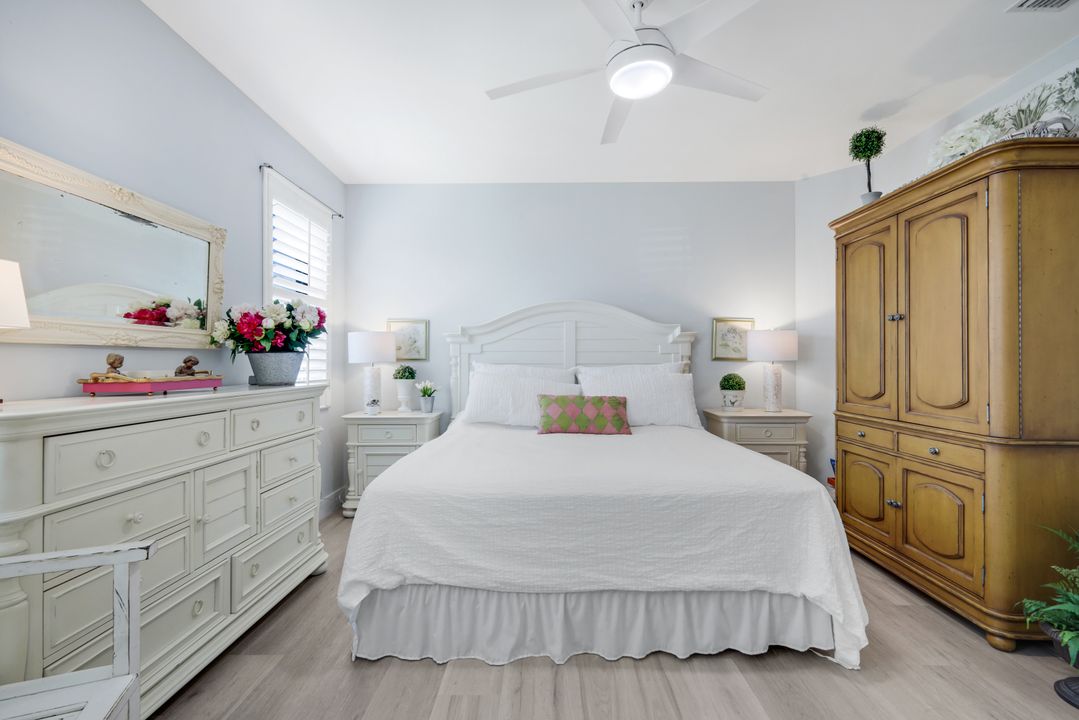 1335 Charleston Square Dr #6-101, Naples, FL 34110