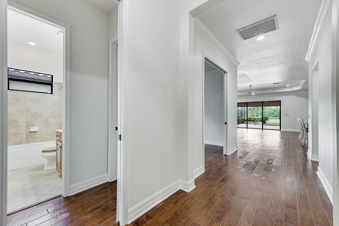 12643 Kinross Ln, Naples, FL 34120