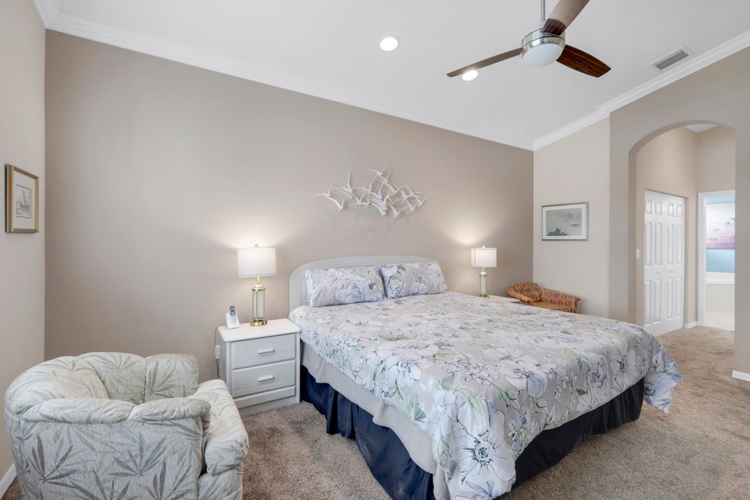 9337 Sun River Way, Estero, FL 33928