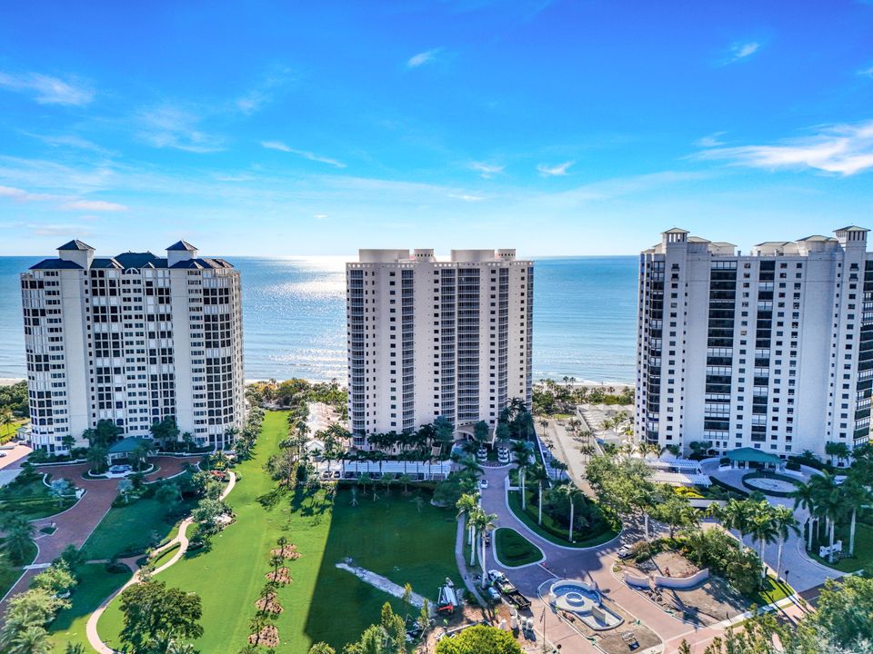 8231 Bay Colony Dr #1701, Naples, FL 34108
