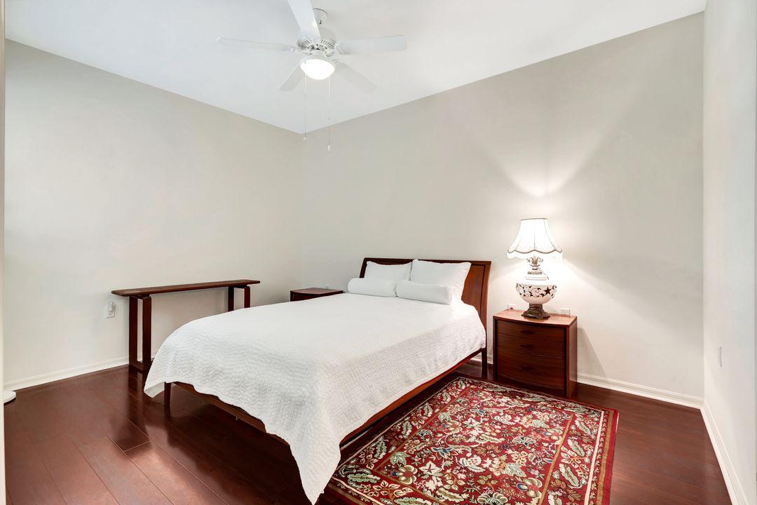 16595 Lake Cir Dr #233, Fort Myers, FL 33908