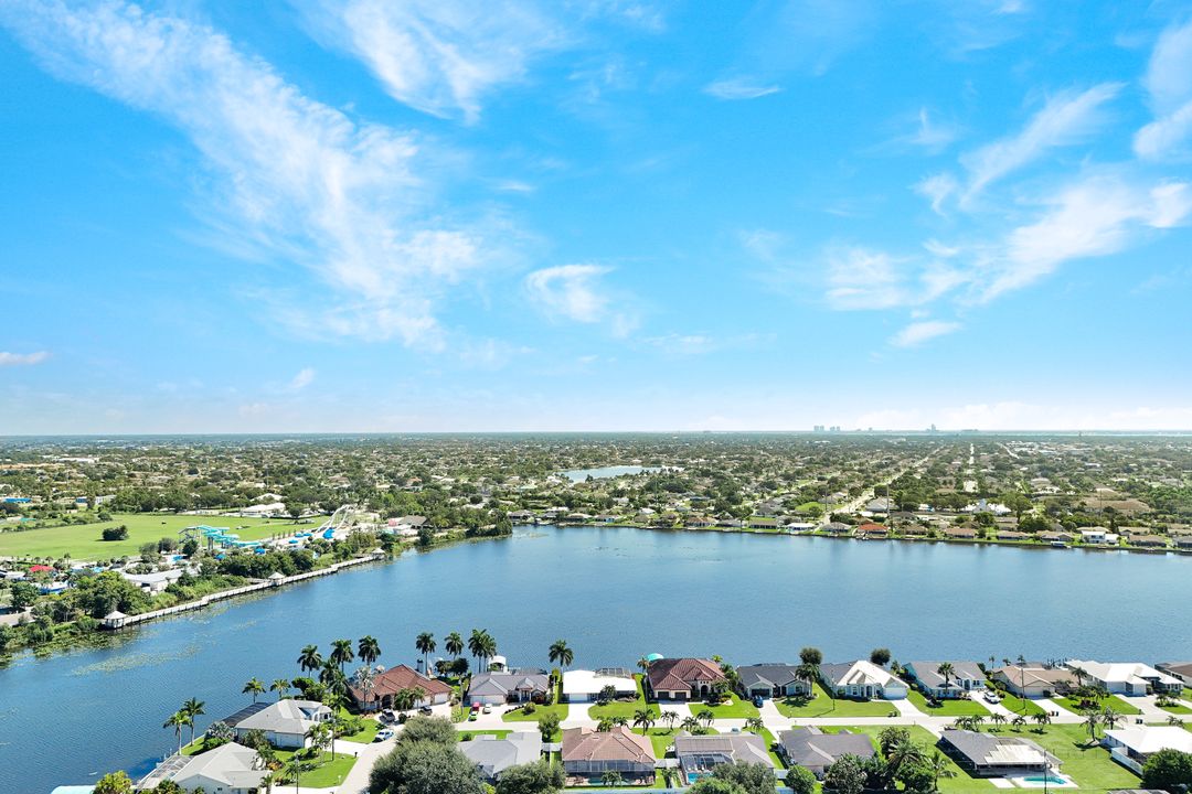 809 SW 2nd Ave, Cape Coral, FL 33991