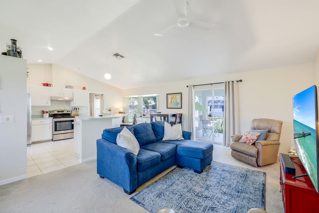 2127 SE 5th Pl, Cape Coral, FL 33990