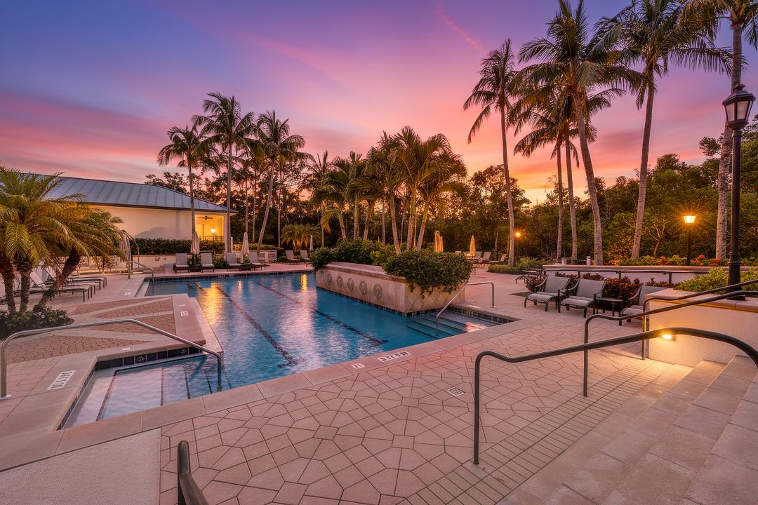 455 Cove Tower Dr #1701, Naples, FL 34110