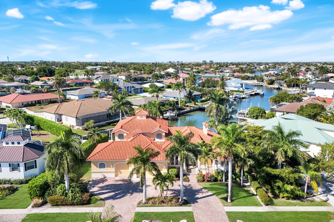 309 Rookery Ct, Marco Island, FL 34145