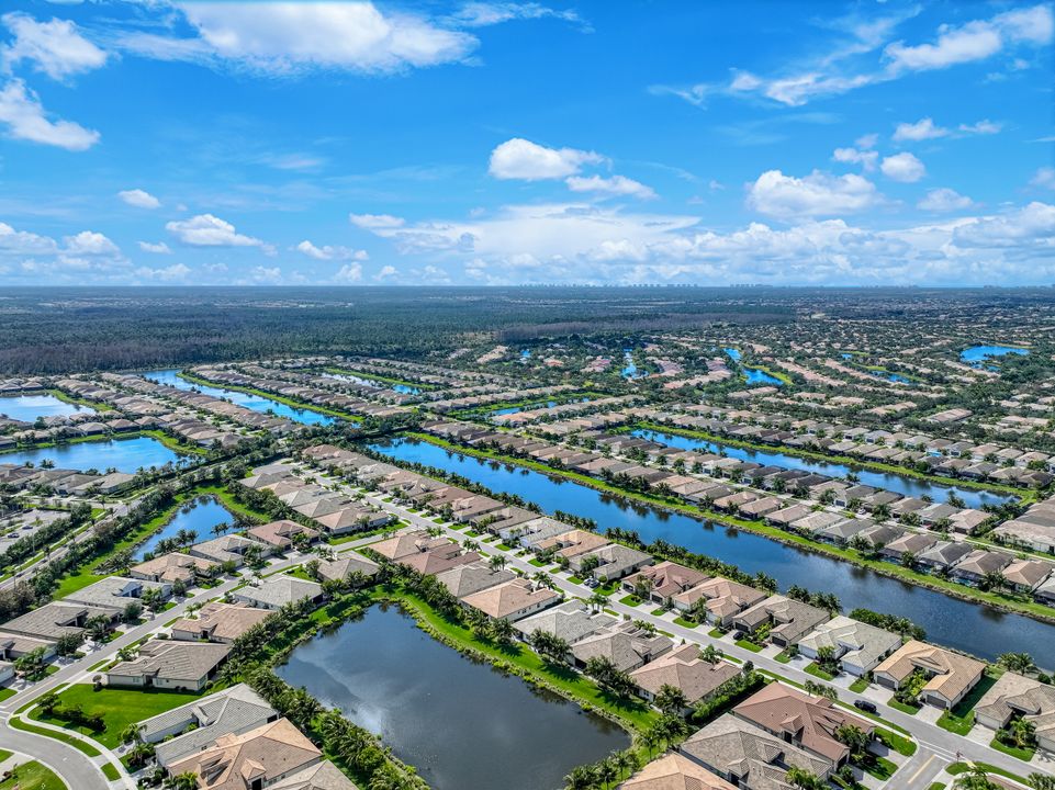 28444 Burano Dr, Bonita Springs, FL 34135