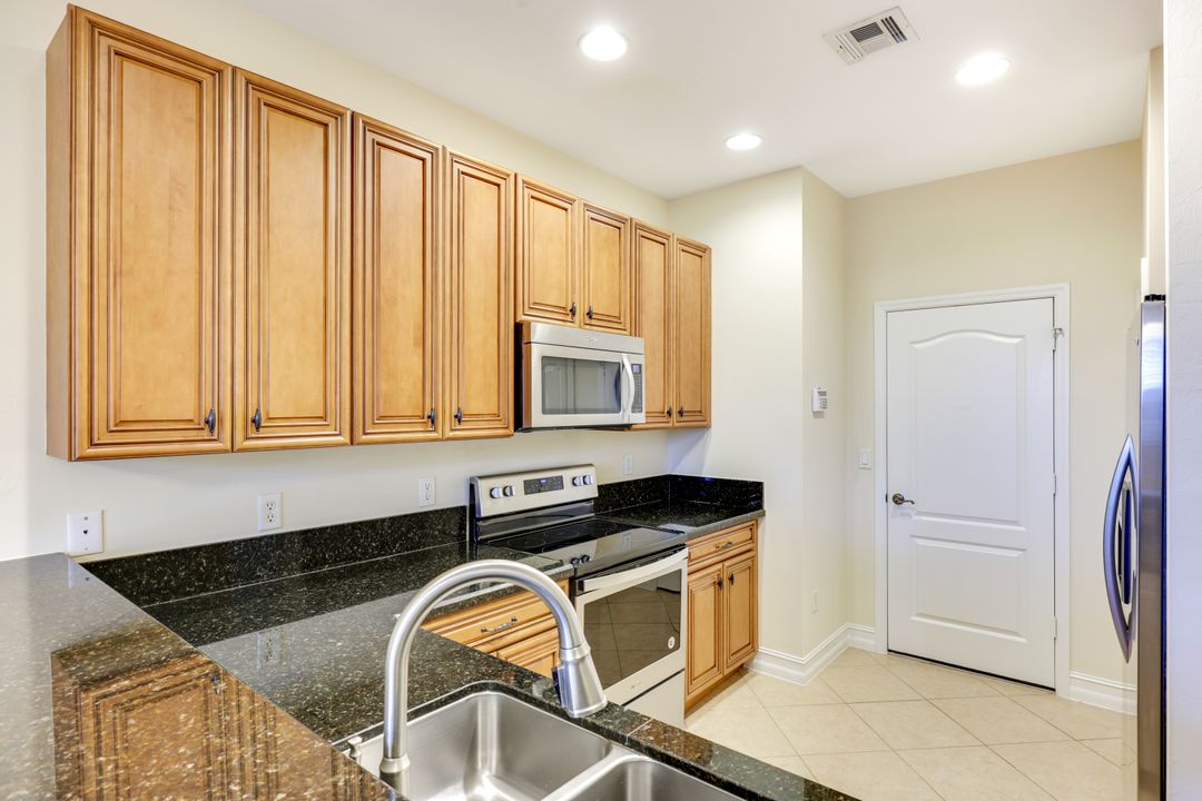 20720 Brassy Pine Way #29, Estero, FL 33928