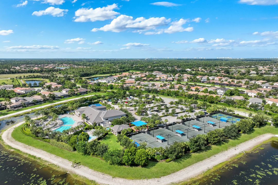 4118 Aspen Chase Dr, Naples, FL 34119