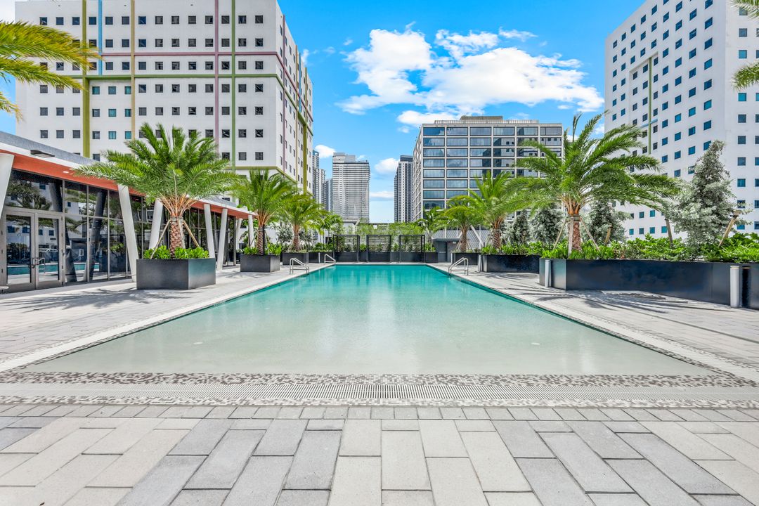 777 NW 2nd Ave, Miami, FL 33136