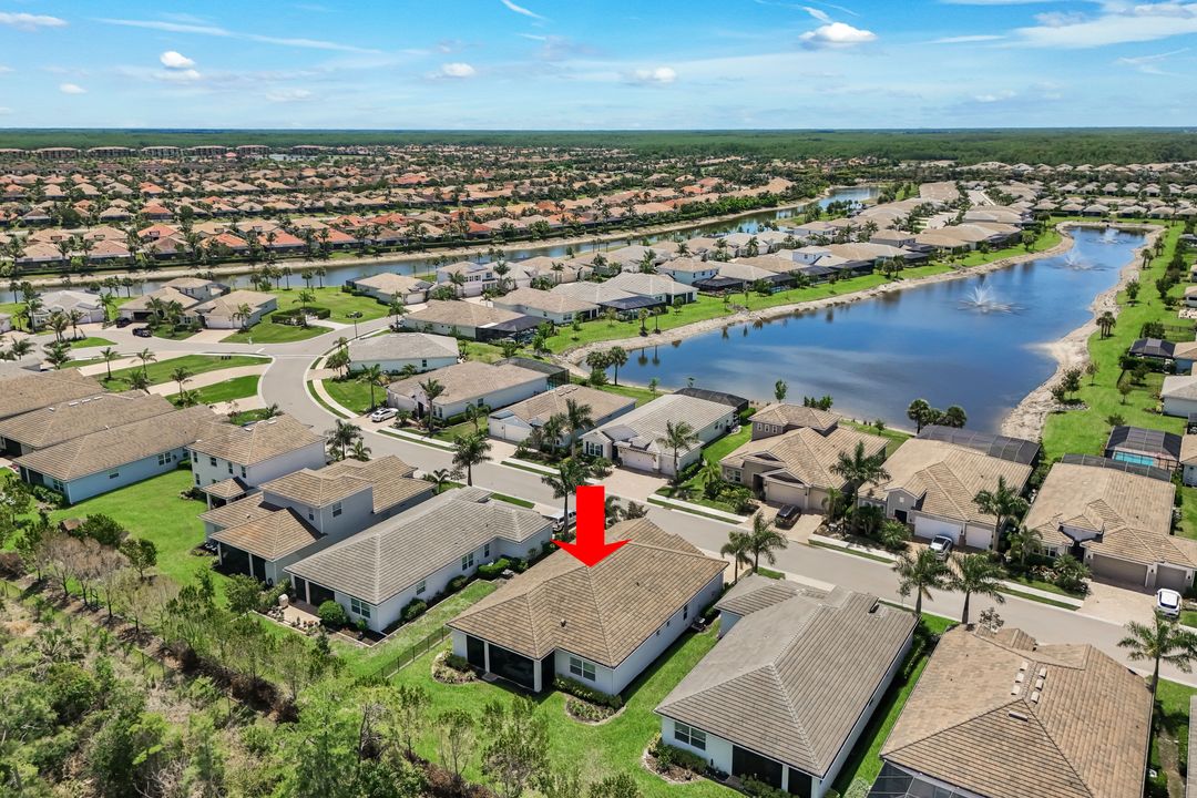 28105 Captiva Shell Lp, Bonita Springs, FL 34135