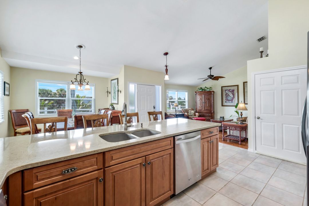 21580 Indian Bayou Dr, Fort Myers Beach, FL 33931