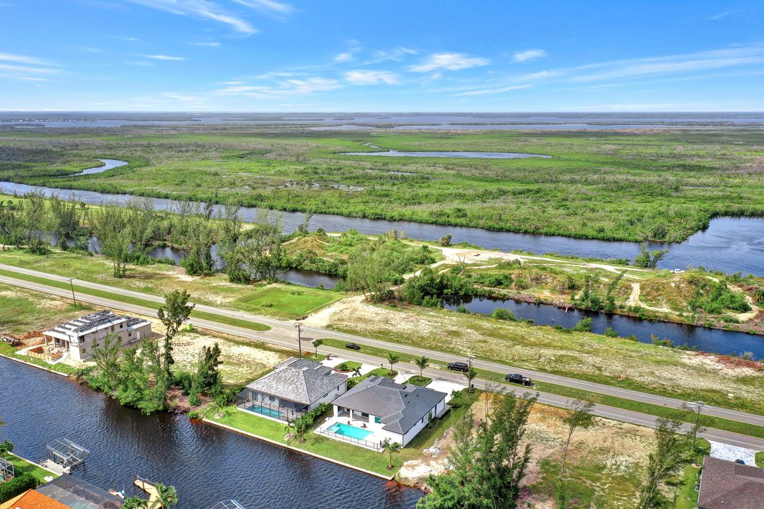 719 Old Burnt Store Rd N, Cape Coral, FL 33993