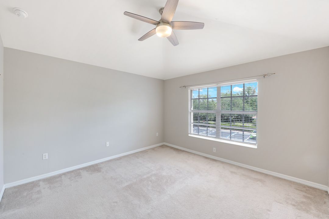 1088 Oxford Ln #48, Naples, FL 34105