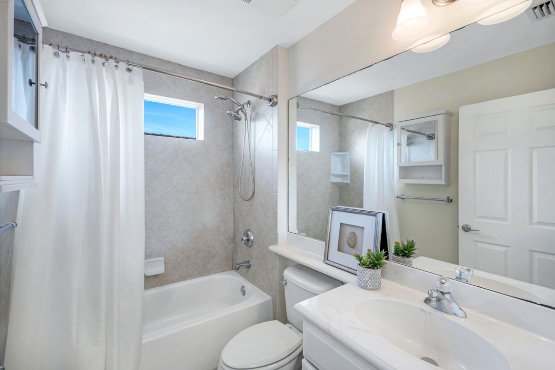 9226 Astonia Way, Fort Myers, FL 33967