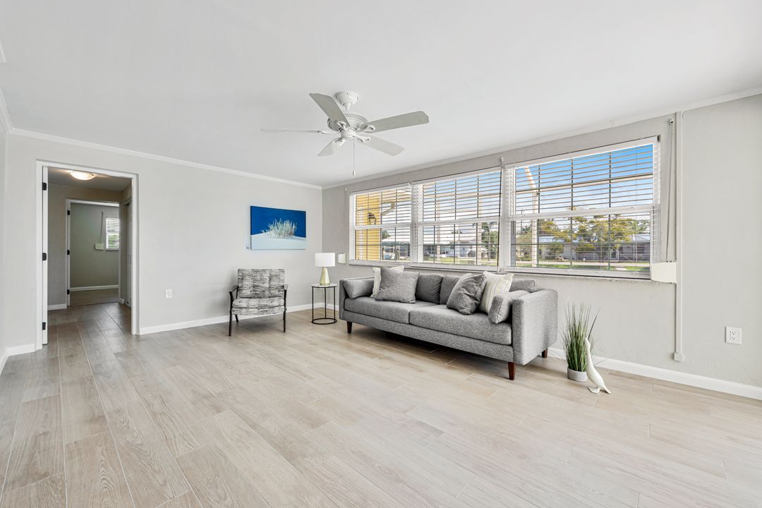 1720 Cascade Way, North Fort Myers, FL 33917