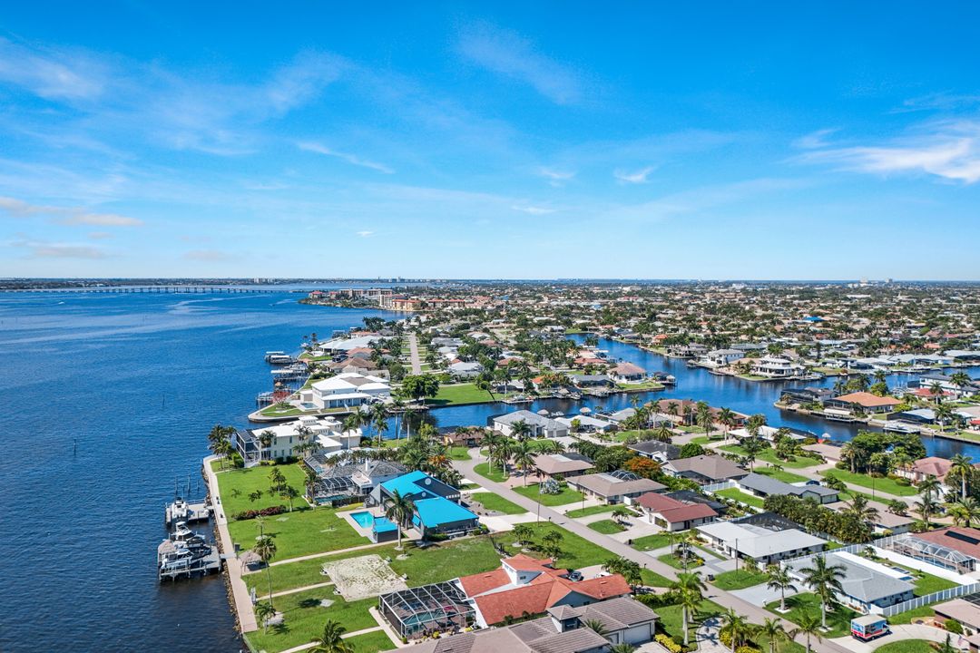 3514 SE 22nd Pl, Cape Coral, FL 33904
