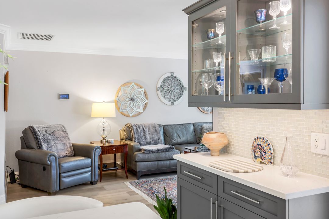27984 Carl Cir, Bonita Springs, FL 34135