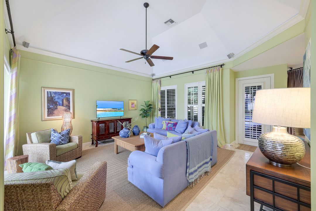 3671 Olde Cottage Ln, Bonita Springs, FL 34134