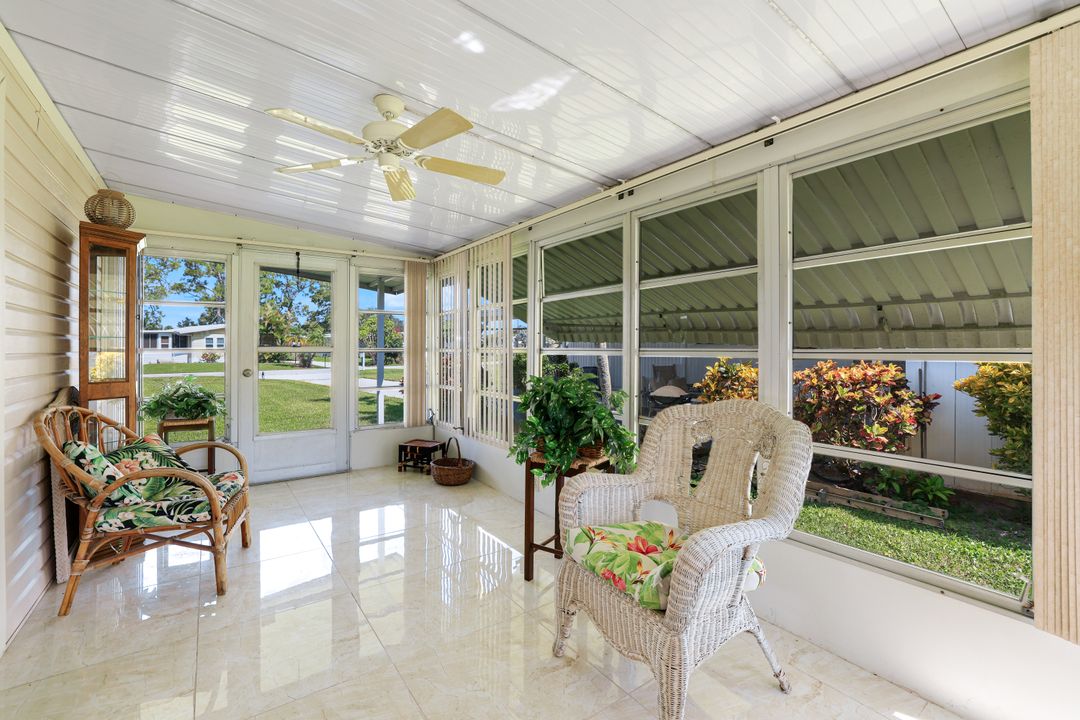 95 Lemans Dr, Naples, FL 34112