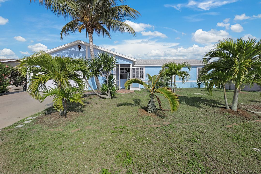 1368 Trinidad Ave, Marco Island, FL 34145