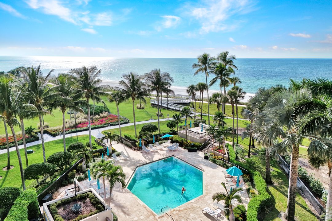 4551 Gulf Shore Blvd N #505, Naples, FL 34103