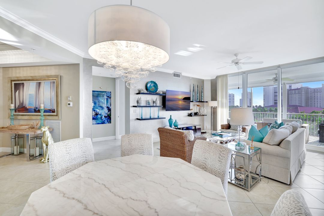 400 Flagship Dr #602, Naples, FL 34108