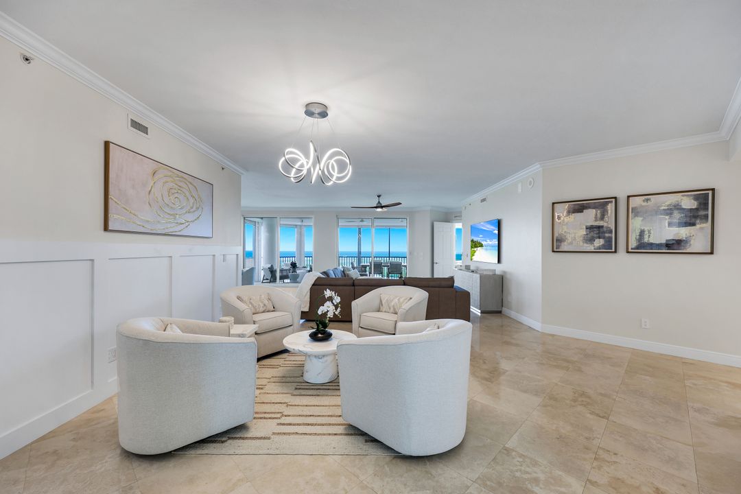 275 Indies Way #1703, Naples, FL 34110