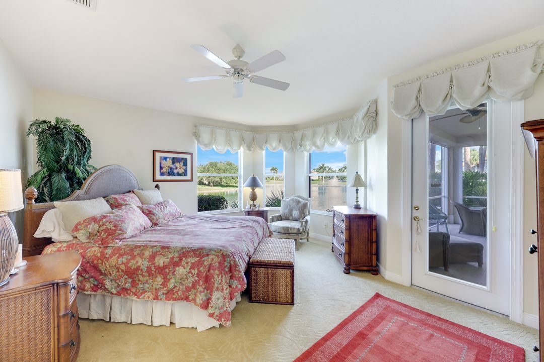 4805 Shinnecock Hills Ct #102, Naples, FL 34112