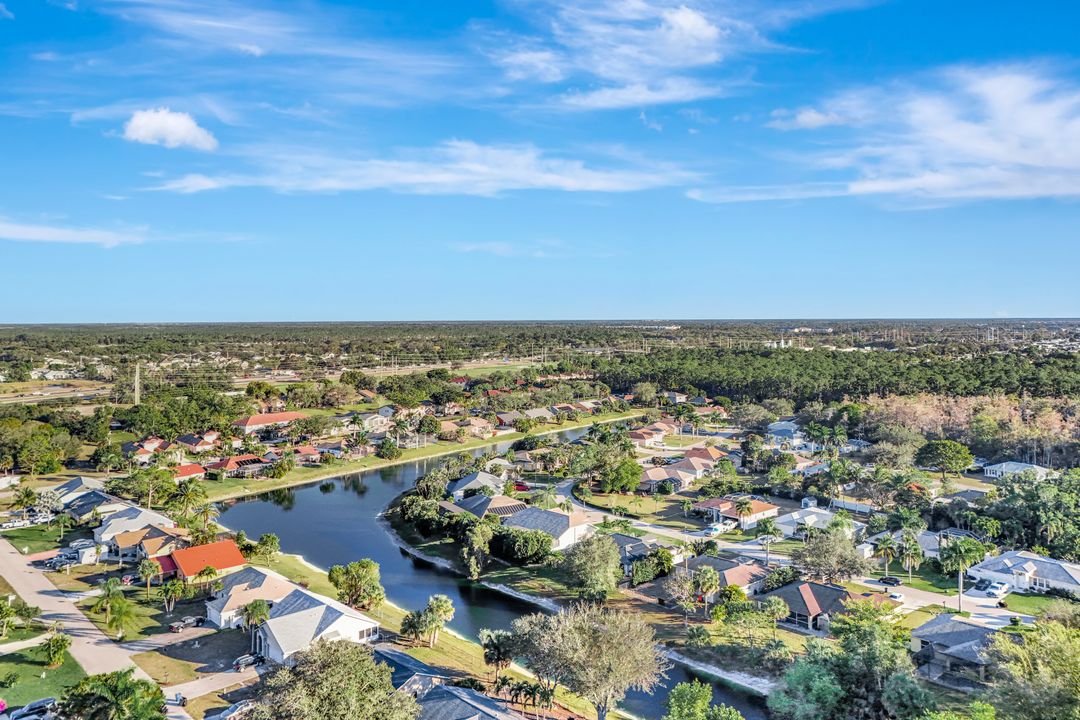 11631 Red Hibiscus Dr, Bonita Springs, FL 34135