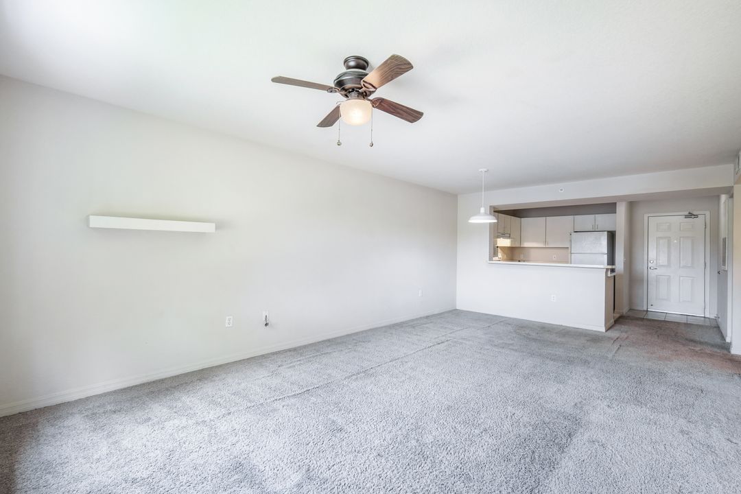 8234 Key Royal Cir #524, Naples, FL 34119