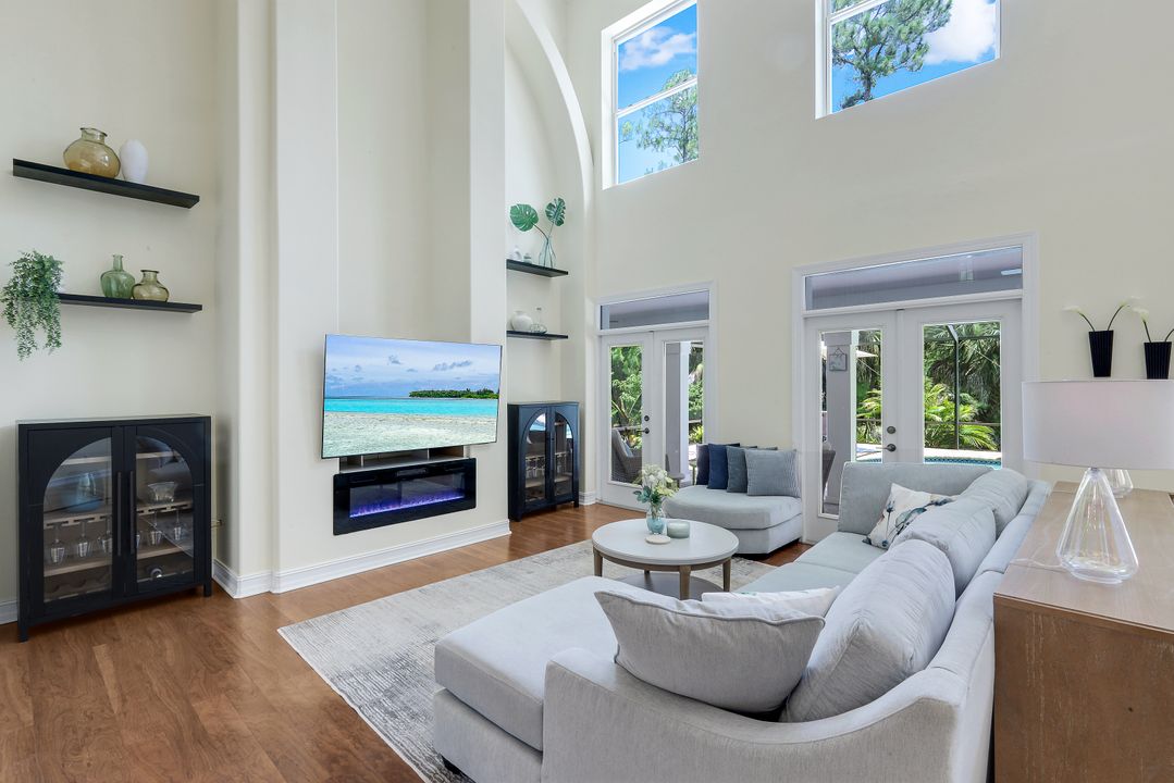 2661 Golden Gate Blvd W, Naples, FL 34120