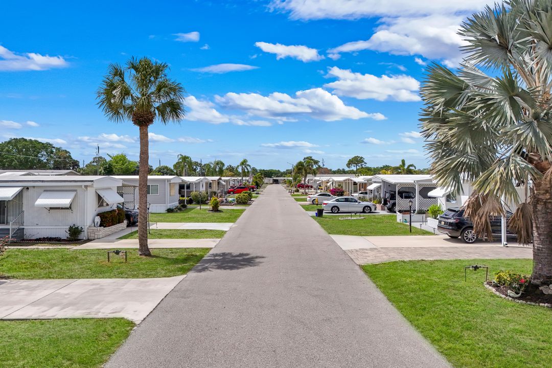 27365 Joann Dr, Bonita Springs, FL 34135