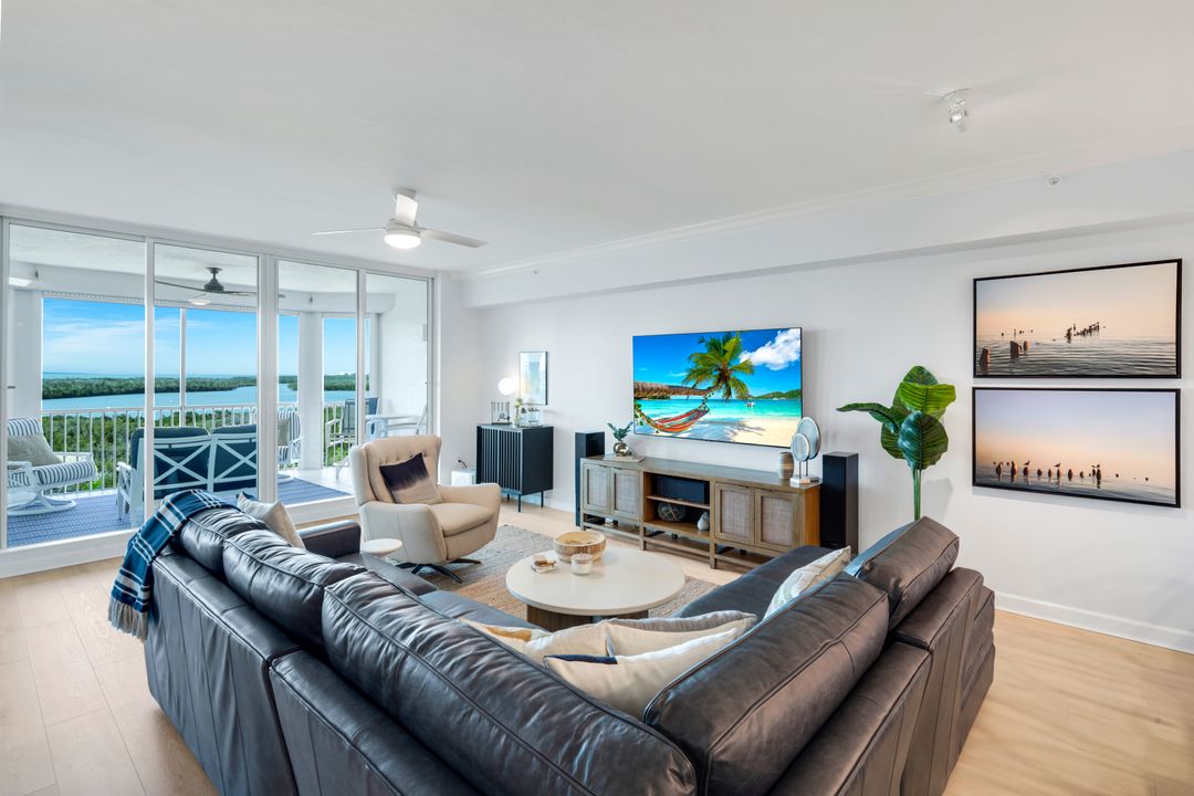 325 Dunes Blvd #604, Naples, FL 34110