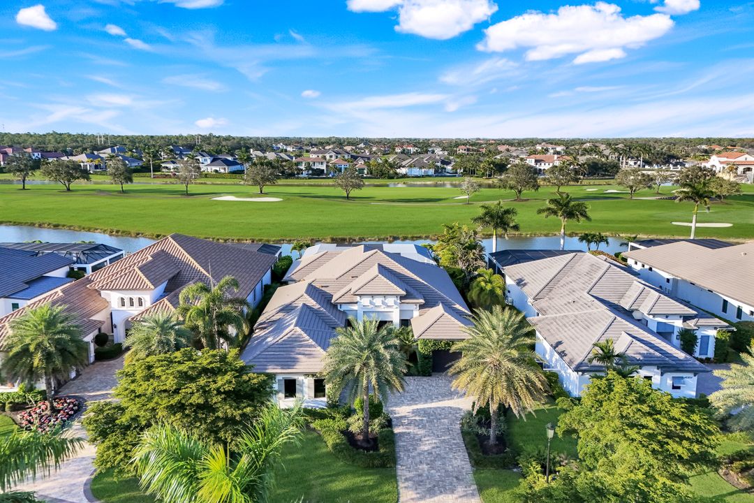 16455 Seneca Way, Naples, FL 34110