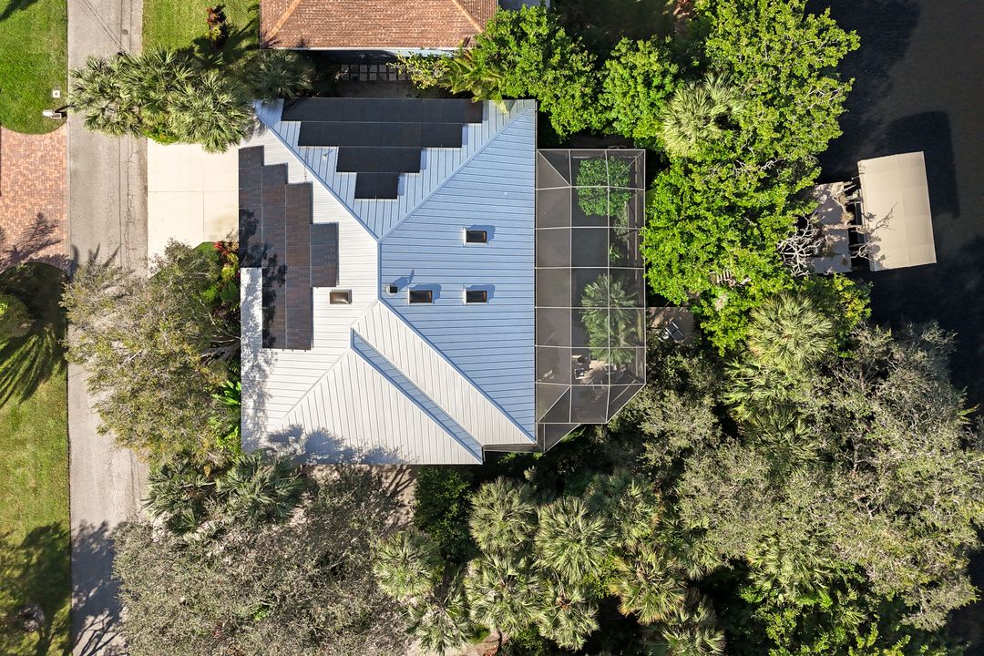 9976 Puopolo Ln, Bonita Springs, FL 34135