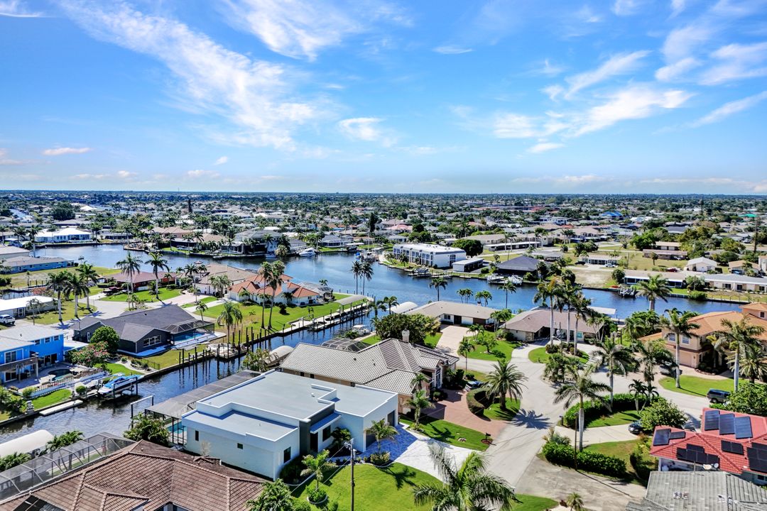 5218 Tiffany Ct, Cape Coral, FL 33904