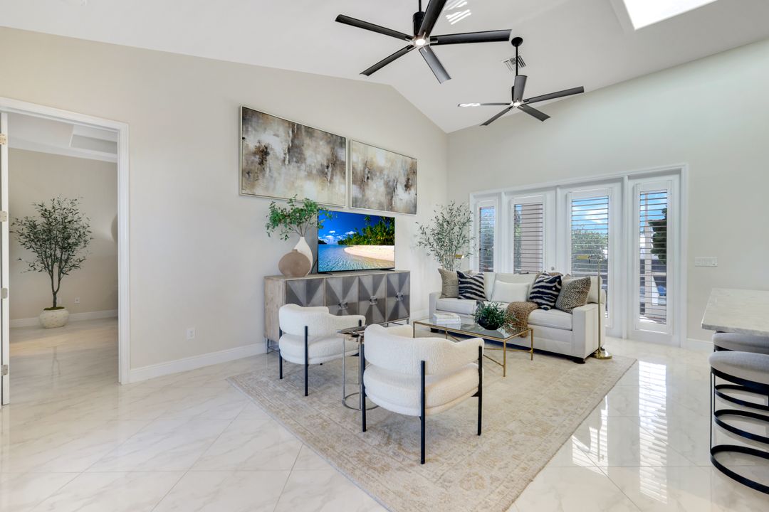 27080 Flamingo Dr, Bonita Springs, FL 34135