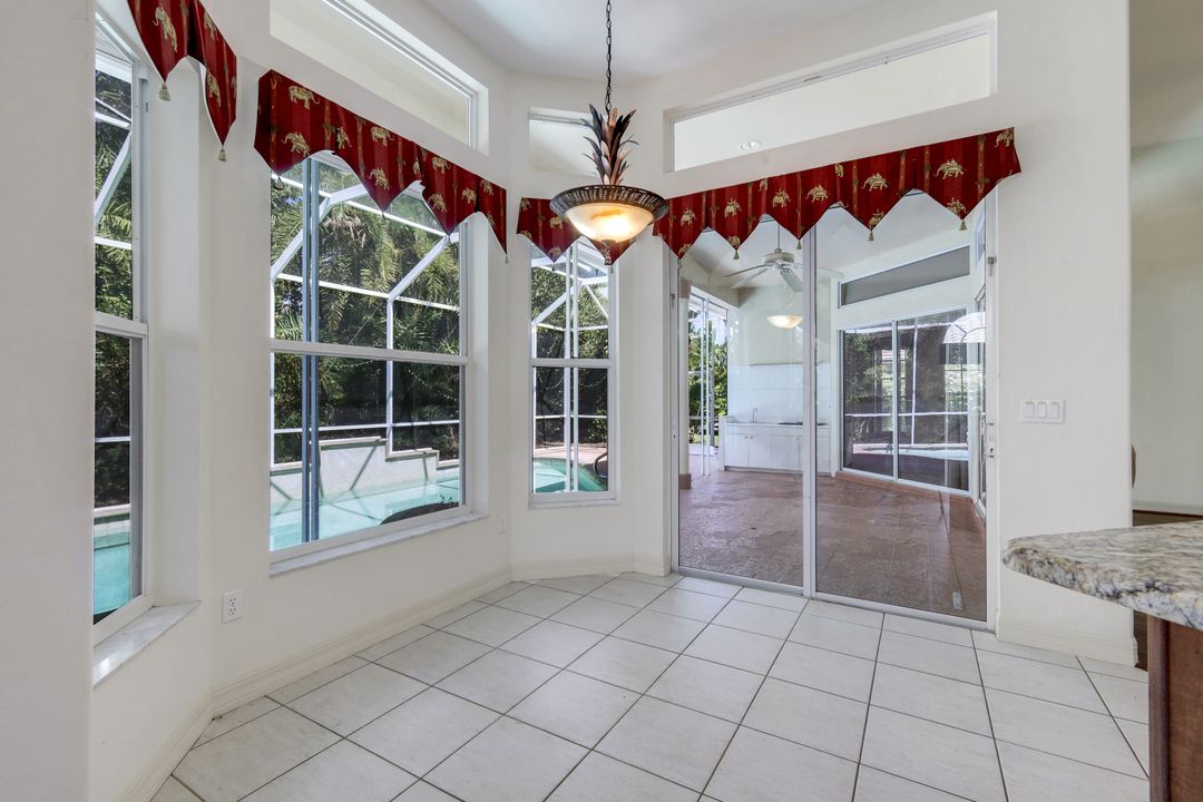28476 Del Lago Way, Bonita Springs, FL 34135