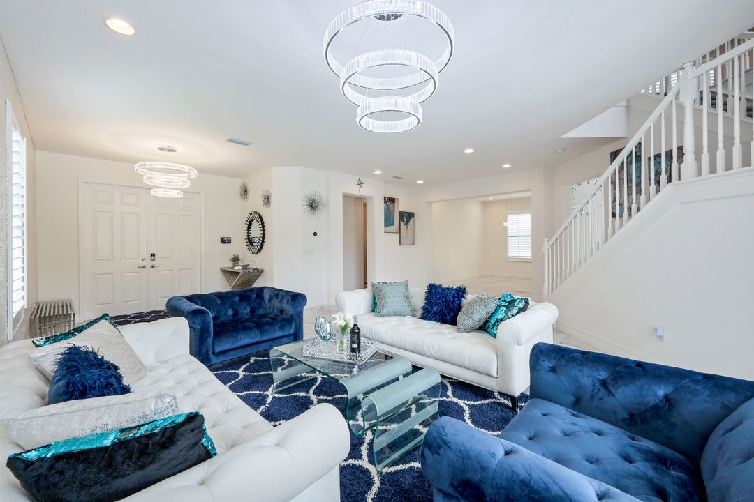 10059 Chesapeake Bay Dr, Fort Myers, FL 33913