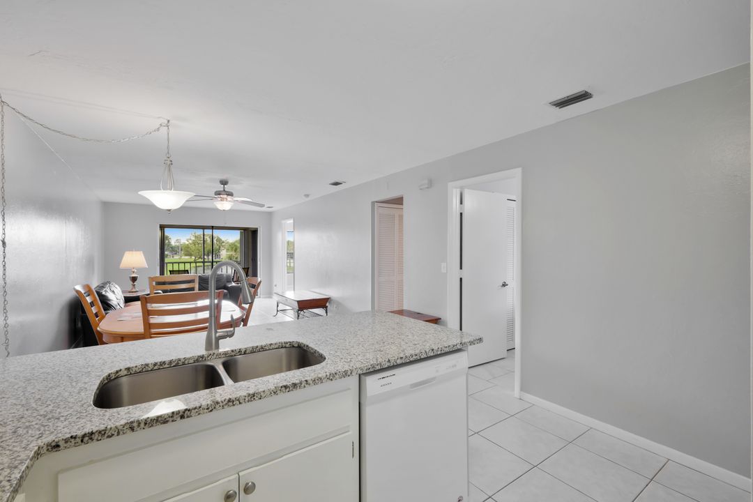 1100 Pondella Rd #611, Cape Coral, FL 33909