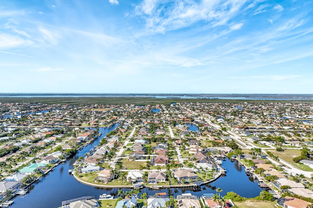 4315 SW 22nd Ct, Cape Coral, FL 33914