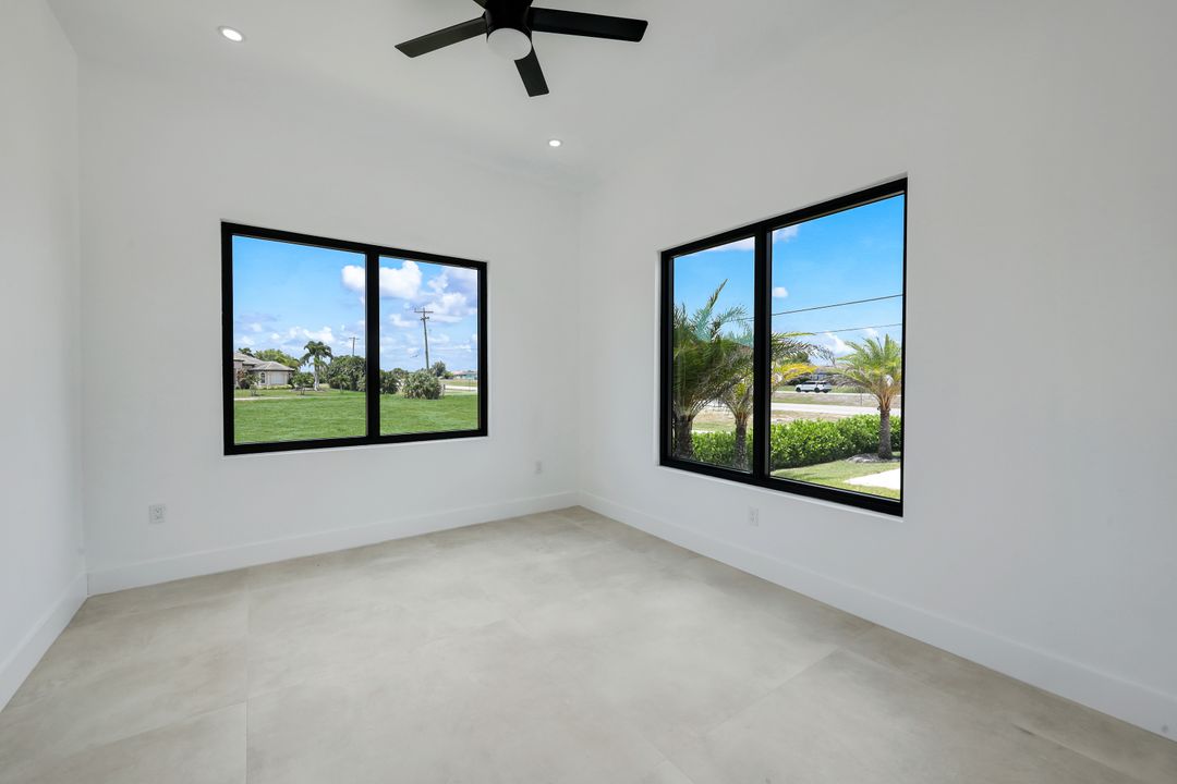 432 Burnt Store Rd S, Cape Coral, FL 33991