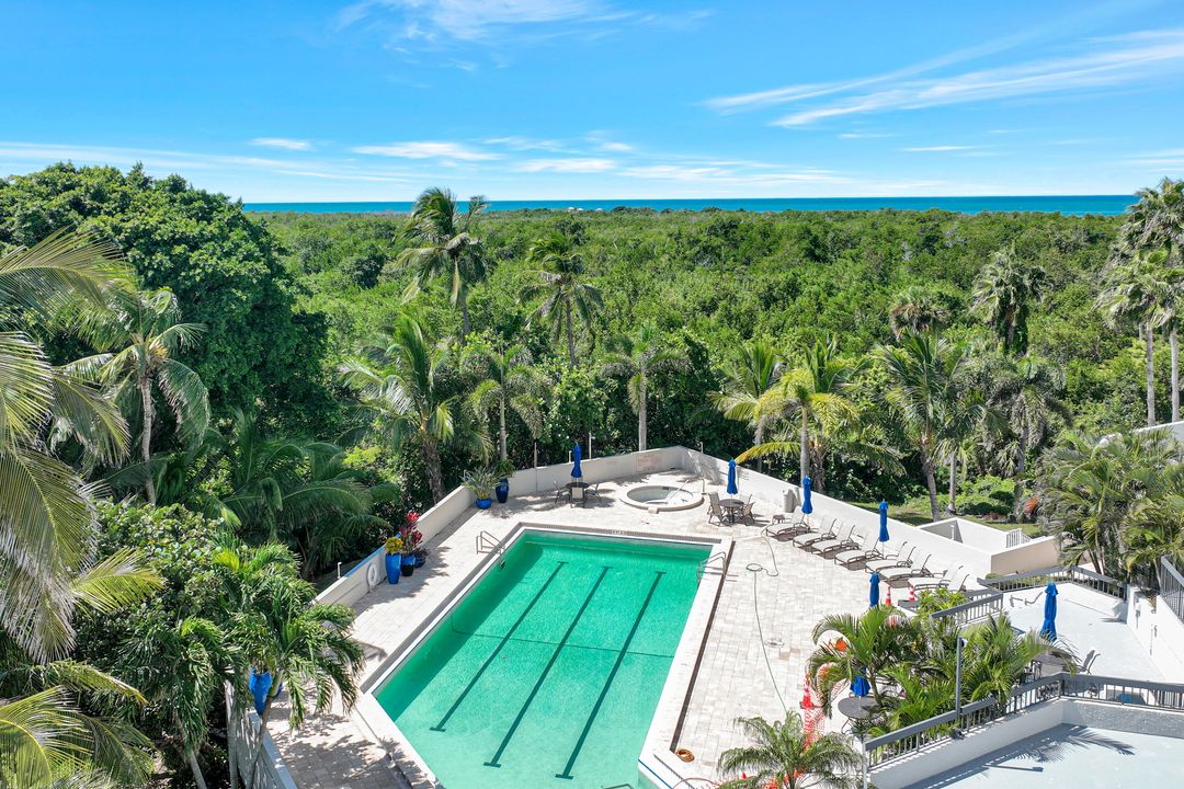 6001 Pelican Bay Blvd #202, Naples, FL 34108