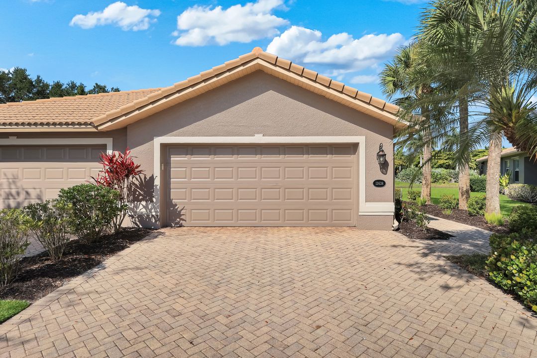 13638 Lucera Ct, Estero, FL 33928