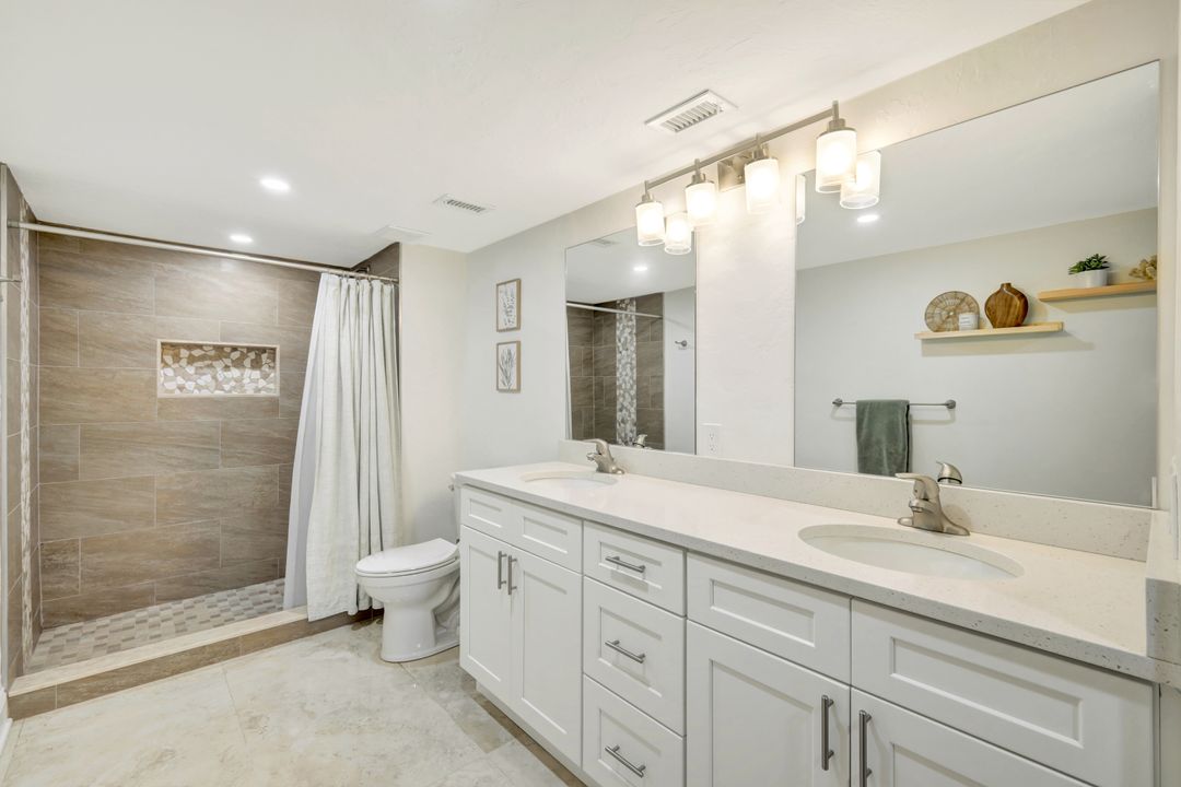 16454 Timberlakes Dr #102, Fort Myers, FL 33908