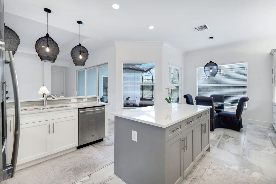 28616 Wharton Dr, Bonita Springs, FL 34135